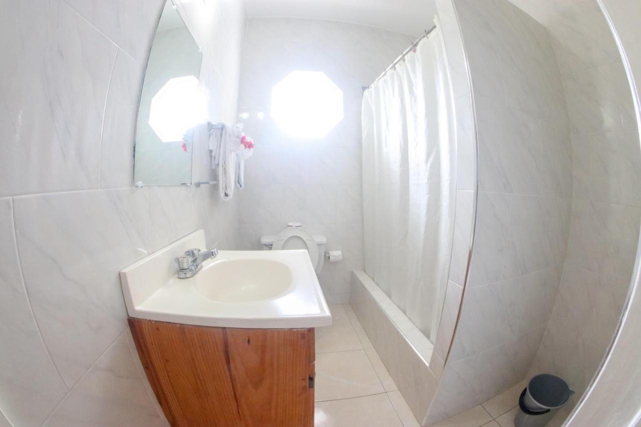 Van Villa Guesthouse Негрил Екстер'єр фото
