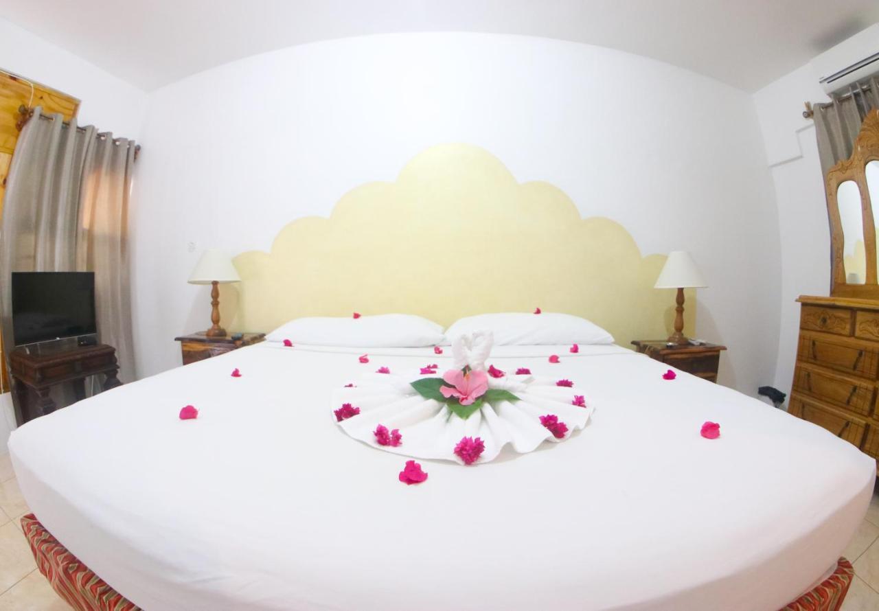 Van Villa Guesthouse Негрил Екстер'єр фото
