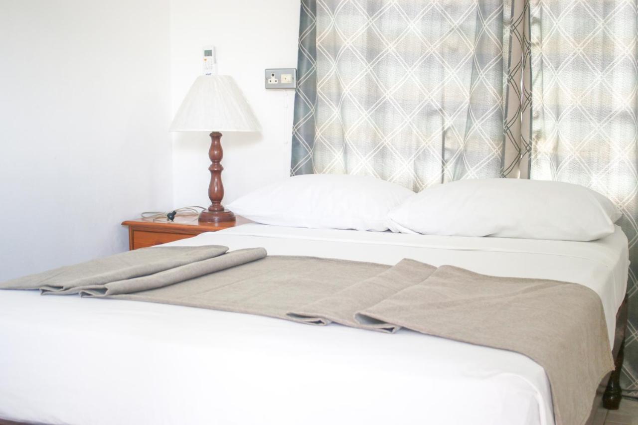 Van Villa Guesthouse Негрил Екстер'єр фото